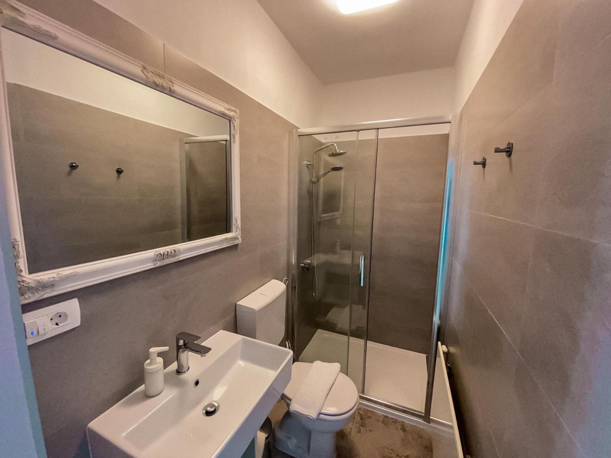 Apartments Villa Chiara Opatija อิตชิชี ภายนอก รูปภาพ