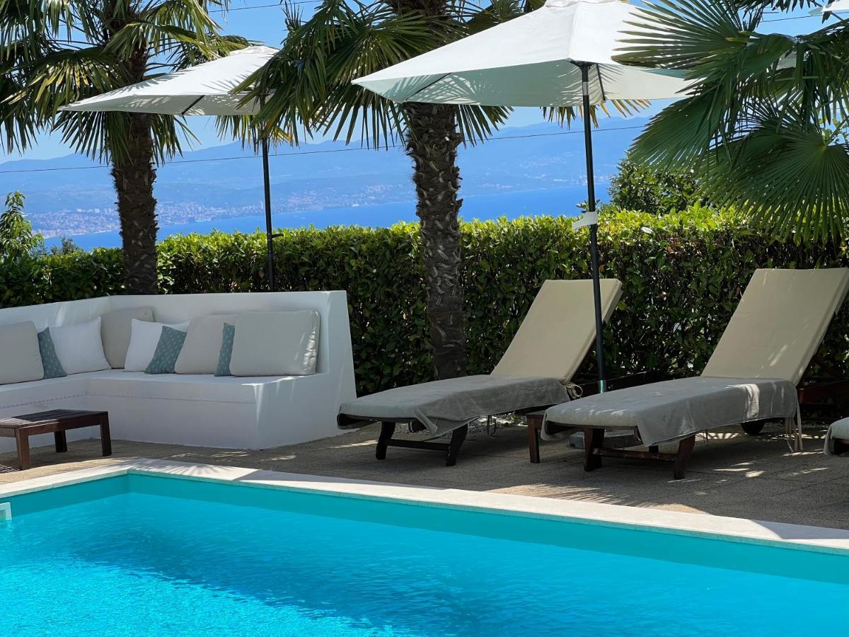 Apartments Villa Chiara Opatija อิตชิชี ภายนอก รูปภาพ